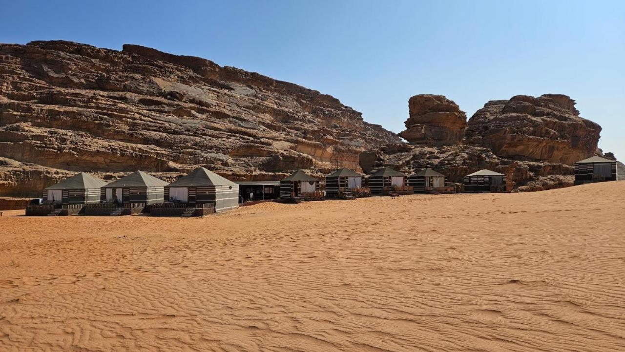 ホテル Bedouin Life Camp ワディ ・ラム エクステリア 写真